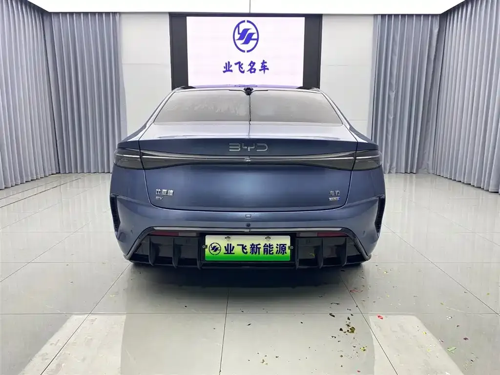 BYD Seal — фото 4