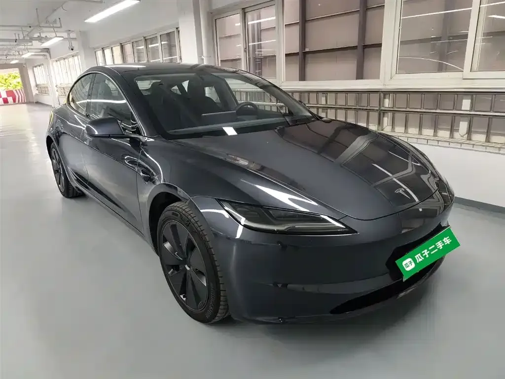 Tesla Model 3 2025 из CN, фото 10