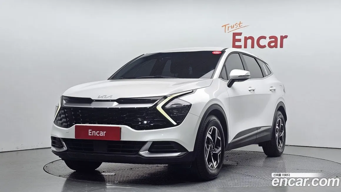 Kia Sportage — фото 1