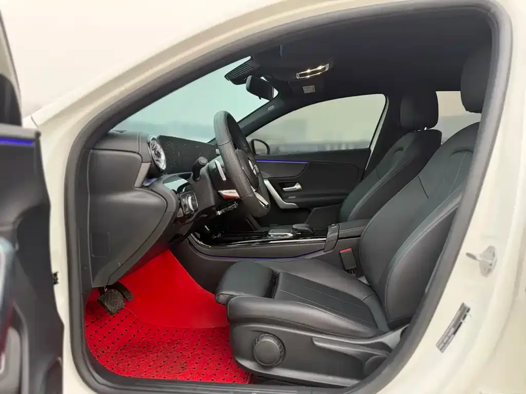 Mercedes-Benz A-Class 2022 из CN, фото 6