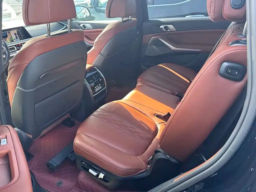 BMW X7 2021 из CN, фото 4