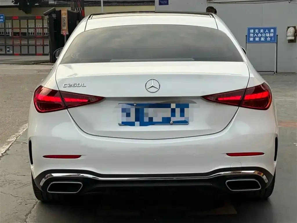 Mercedes-Benz C-Class 2024 из CN, фото 2