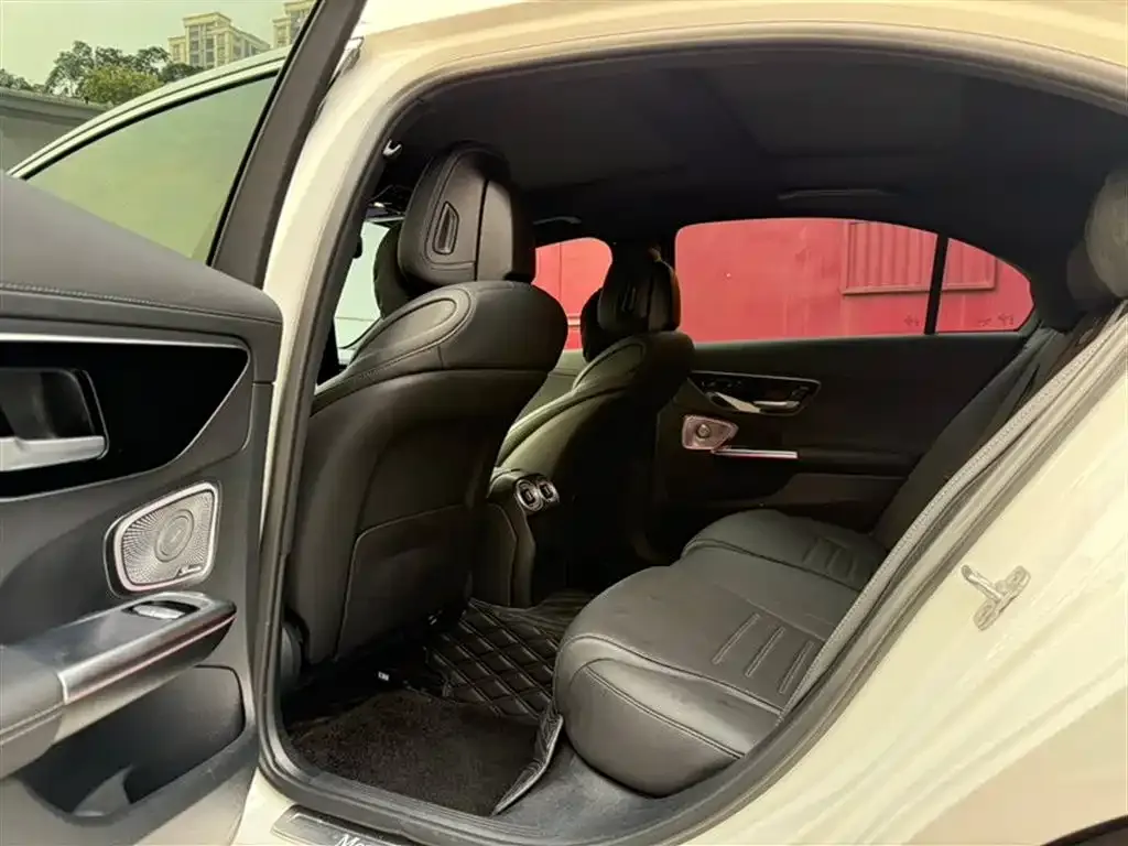 Mercedes-Benz C-Class 2024 из CN, фото 3