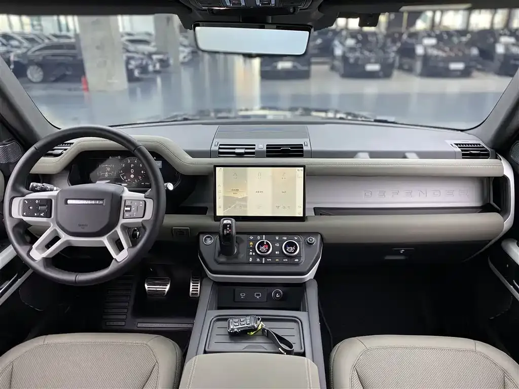 Land Rover Defender 2023 из CN, фото 10
