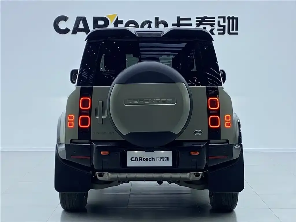 Land Rover Defender 2023 из CN, фото 3
