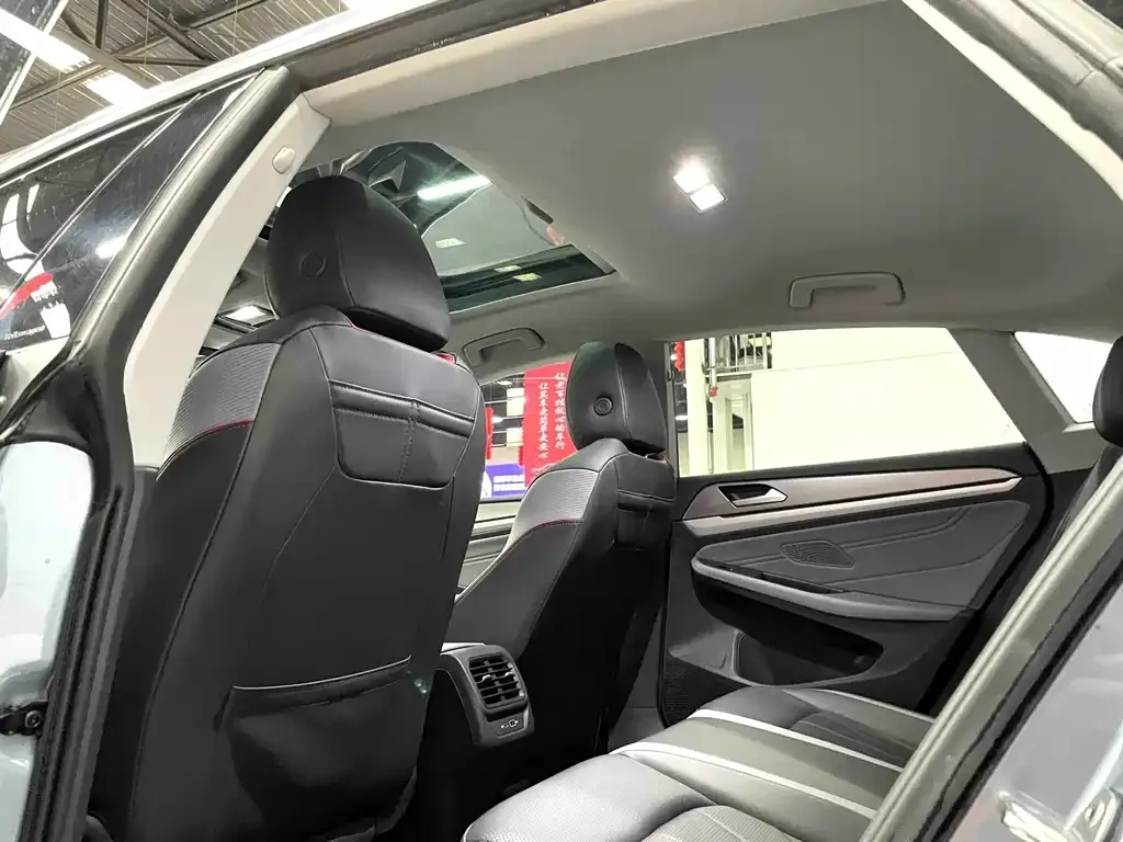 Volkswagen Lamando 2022 из CN, фото 3