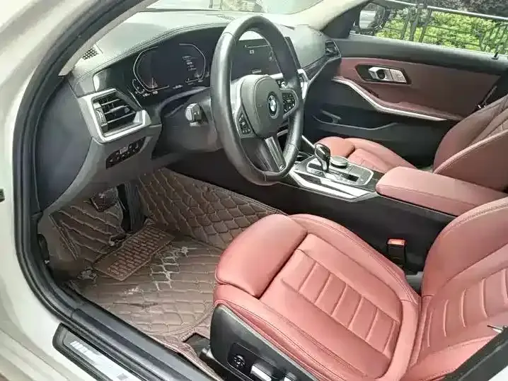 BMW 3 Series 2022 из CN, фото 5