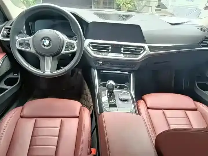 BMW 3 Series 2022 из CN, фото 4