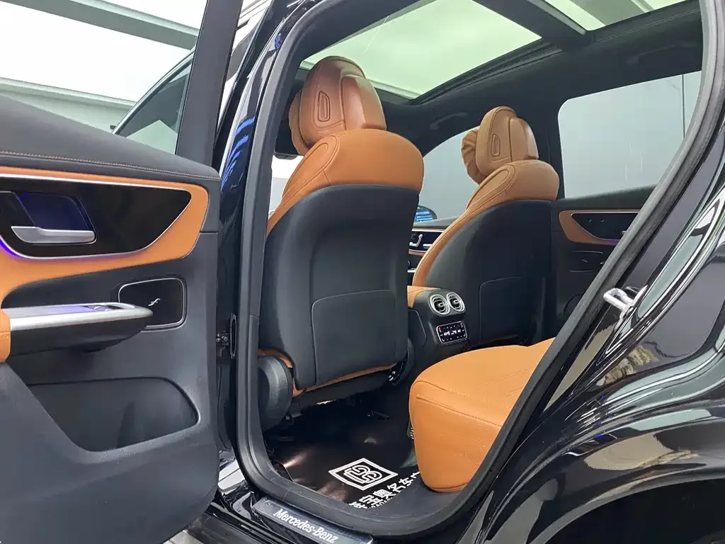 Mercedes-Benz GLC 2023 из CN, фото 4