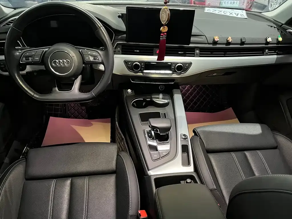 Audi A4L 2022 из CN, фото 7