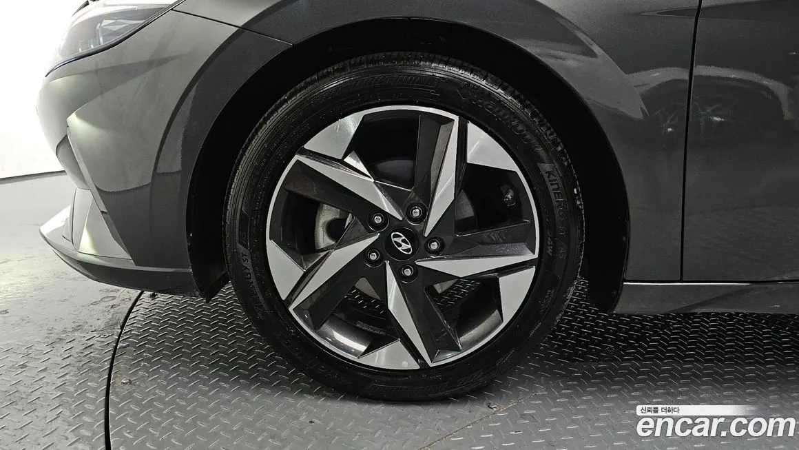 Hyundai AVANTE — фото 7
