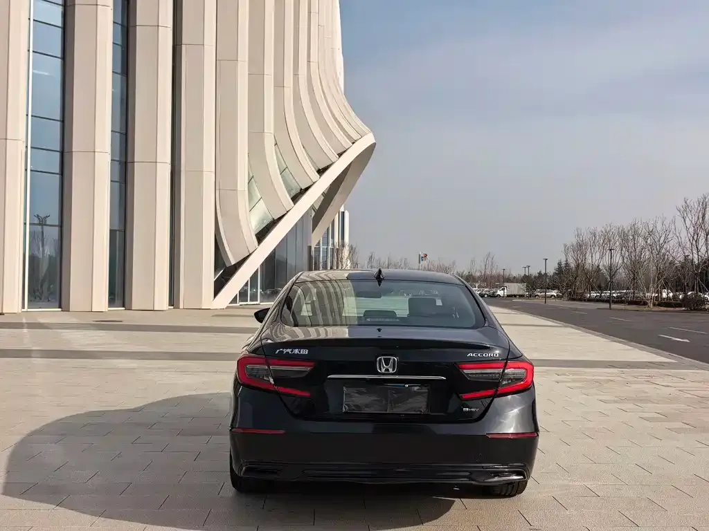 Honda Accord 2023 из CN, фото 5
