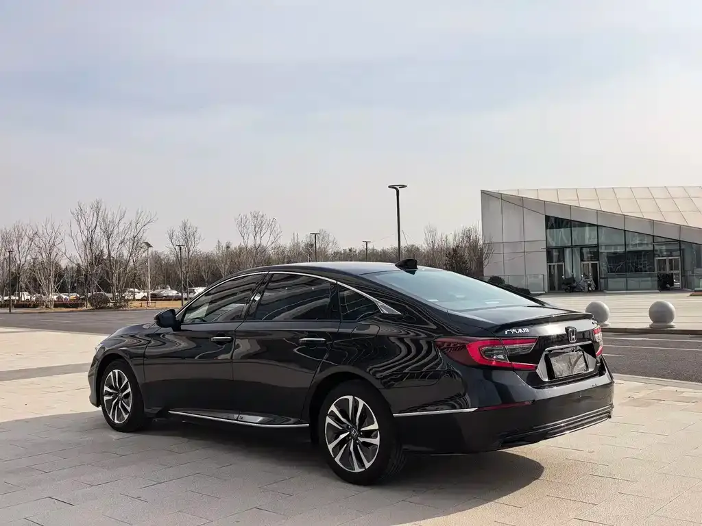 Honda Accord 2023 из CN, фото 2