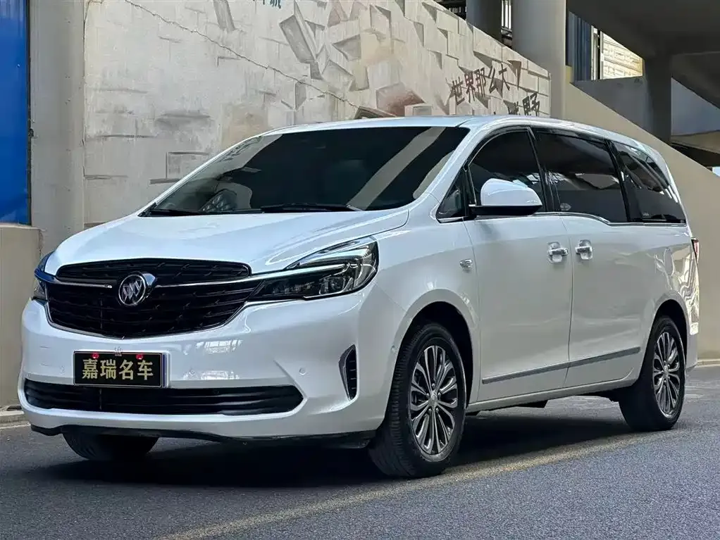Buick GL8 2022 из CN, фото 1