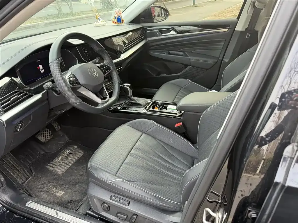Volkswagen Passat — фото 6