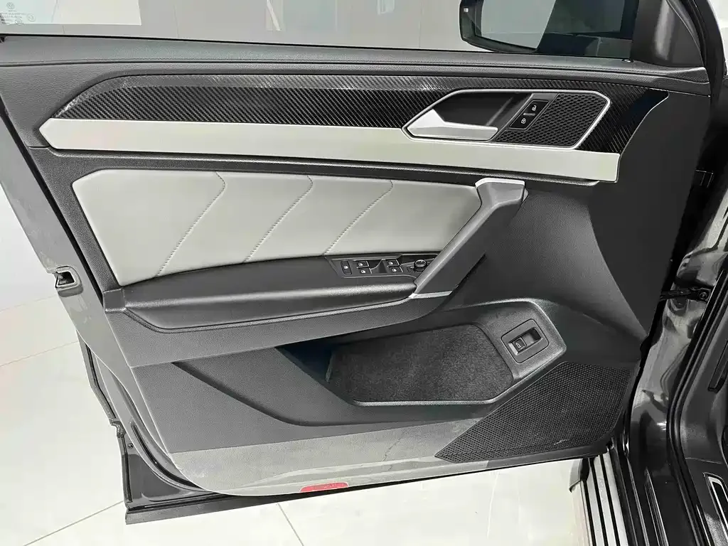 Volkswagen Tayron 2023 из CN, фото 5