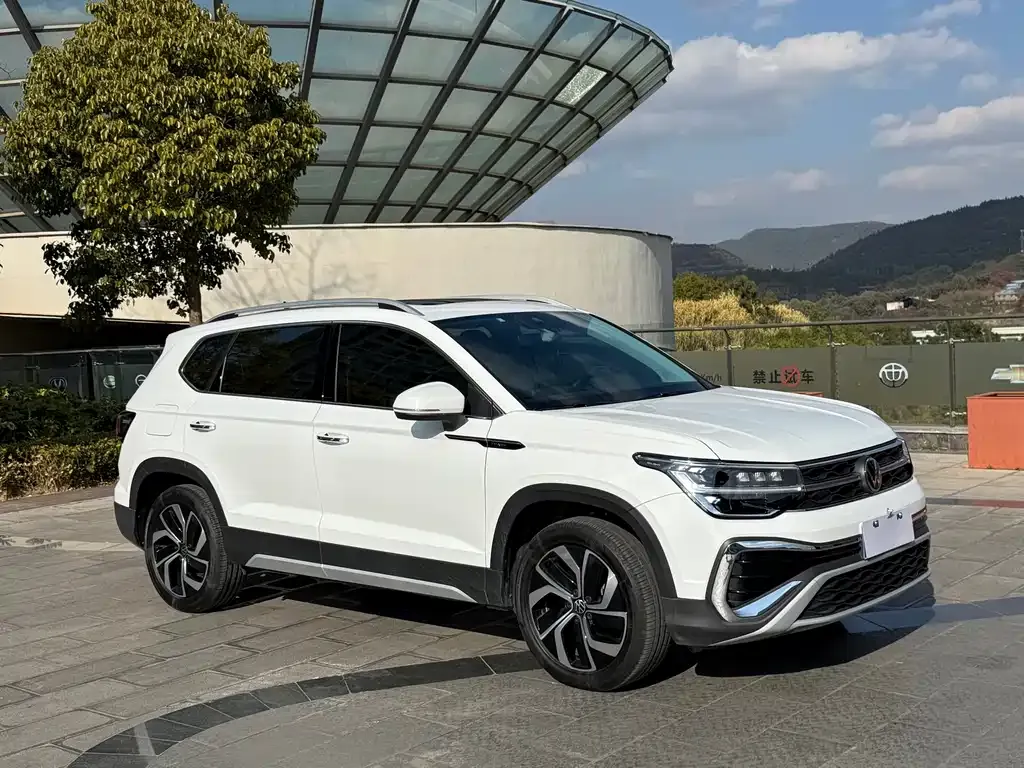 Volkswagen Tharu 2023 из CN, фото 3