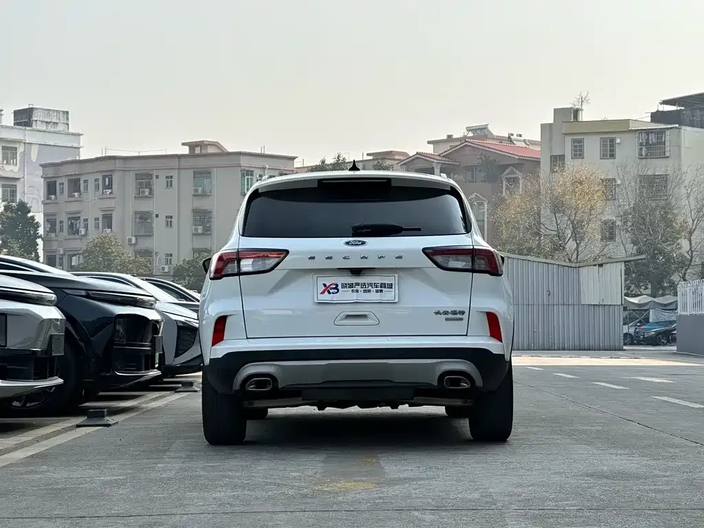 Ford Escape 2022 из CN, фото 6