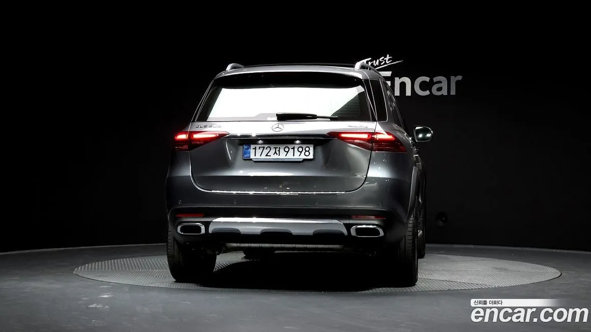 Mercedes-Benz GLE-Class — фото 6
