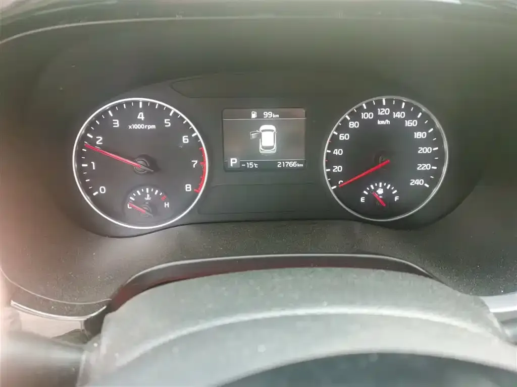 Kia KX3 — фото 2
