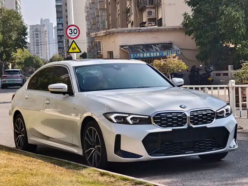 BMW 3 Series 2025 из CN, фото 5