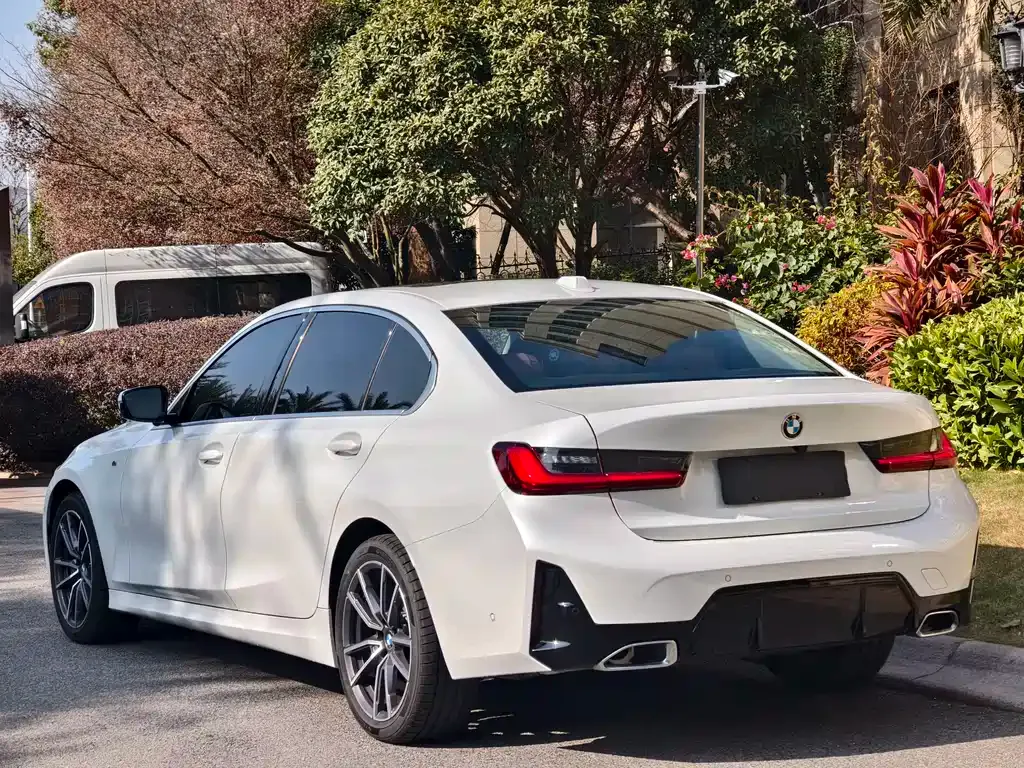 BMW 3 Series 2025 из CN, фото 8
