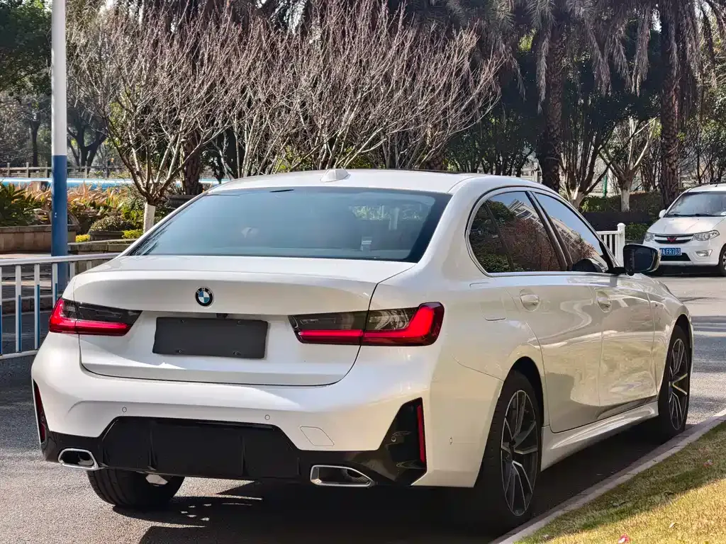 BMW 3 Series 2025 из CN, фото 10