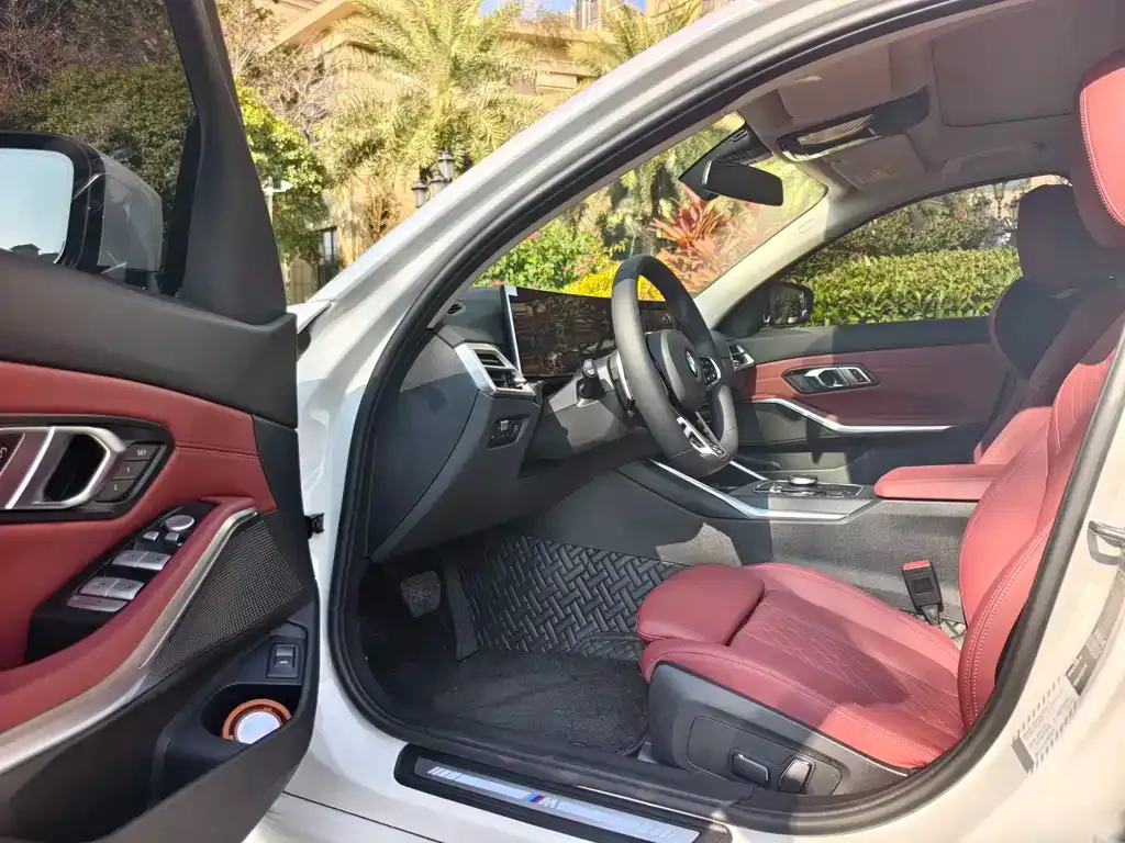 BMW 3 Series 2025 из CN, фото 6