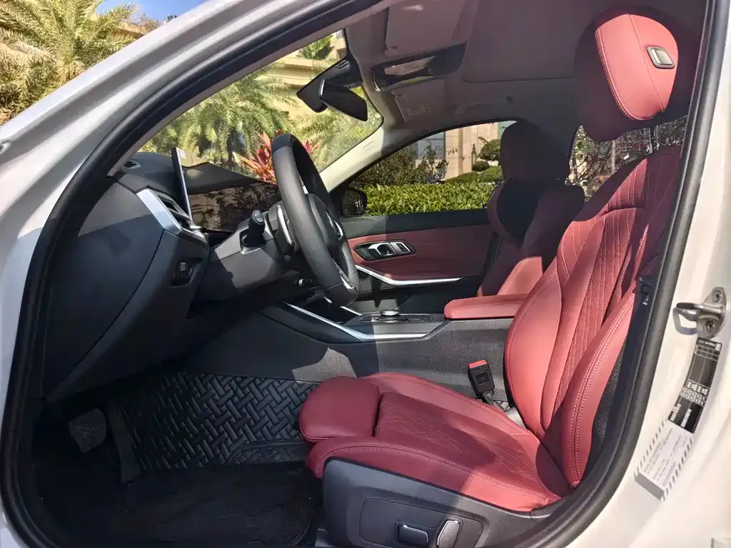 BMW 3 Series 2025 из CN, фото 3