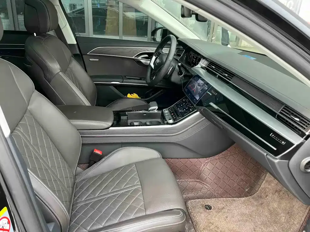 Audi A8 2025 из CN, фото 6
