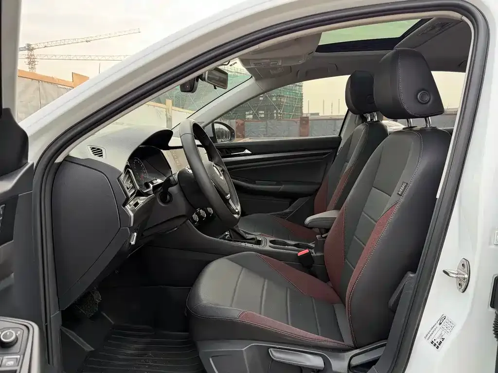 Volkswagen Bora 2022 из CN, фото 5