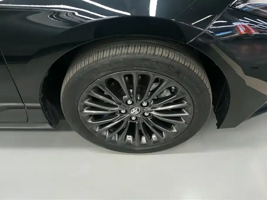 Toyota Avalon 2023 из CN, фото 2