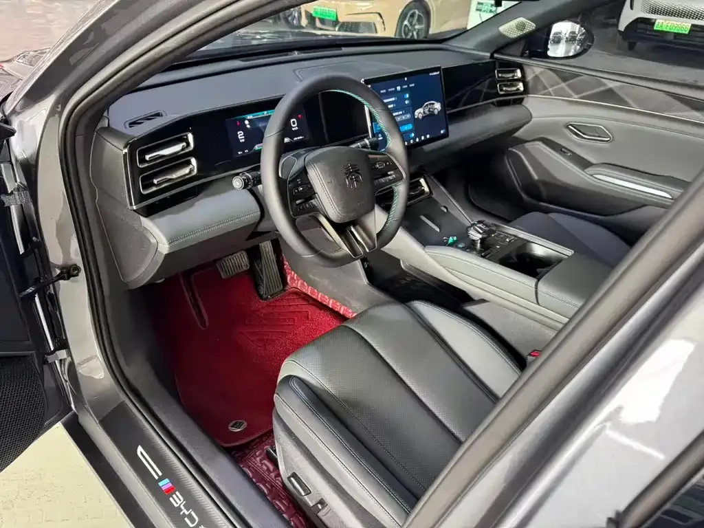 BYD Qin L 2024 из CN, фото 4
