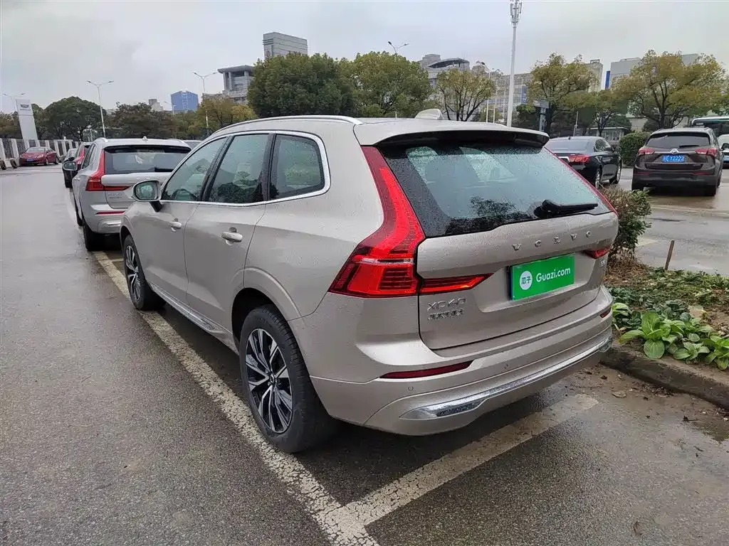 Volvo XC60 2025 из CN, фото 7