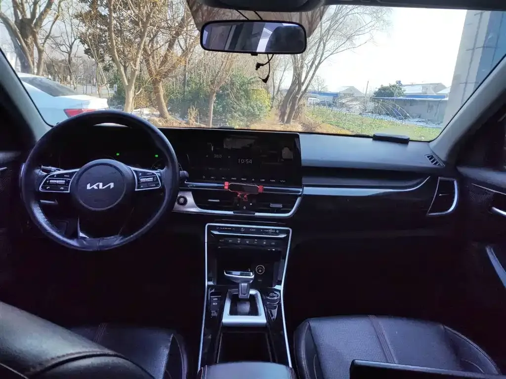 Kia KX3 2022 из CN, фото 4