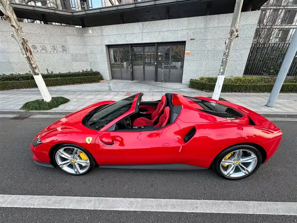 Ferrari 296 2024 из CN, фото 10