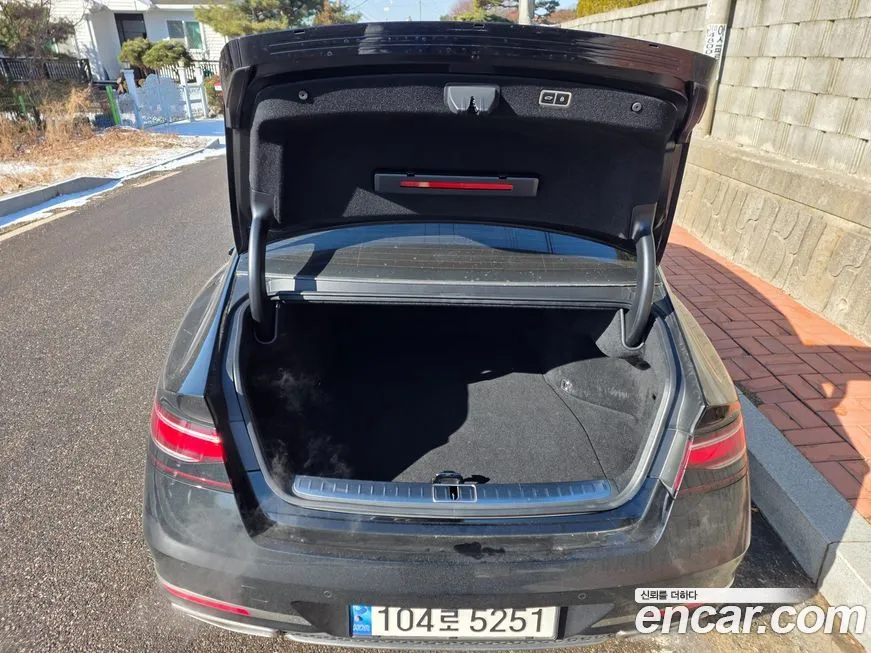 Genesis G90 2023 из KR, фото 3