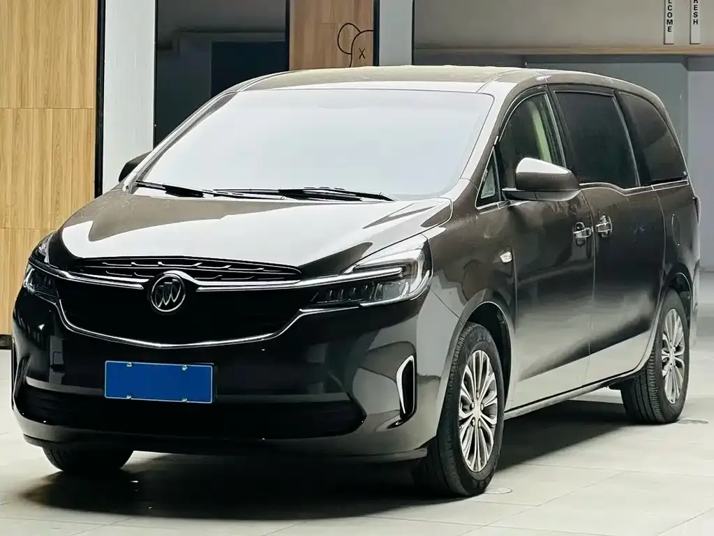 Buick GL8 2021 из CN, фото 1