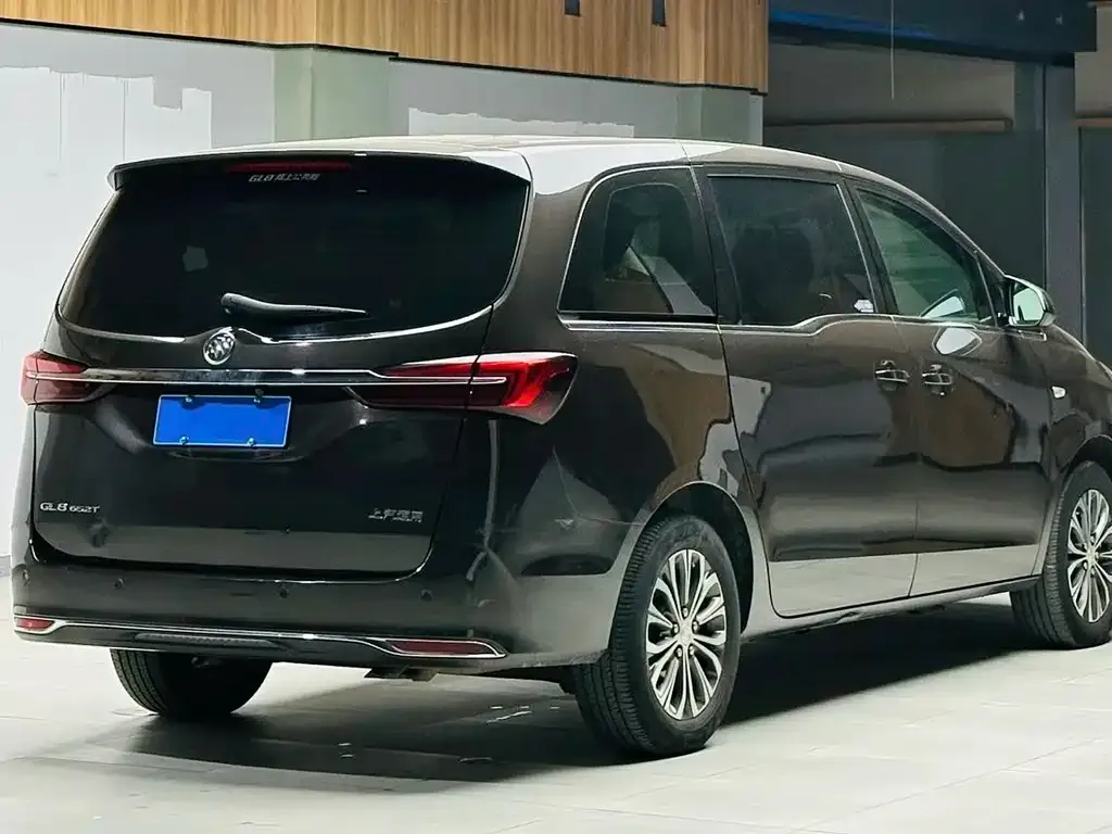 Buick GL8 2021 из CN, фото 6