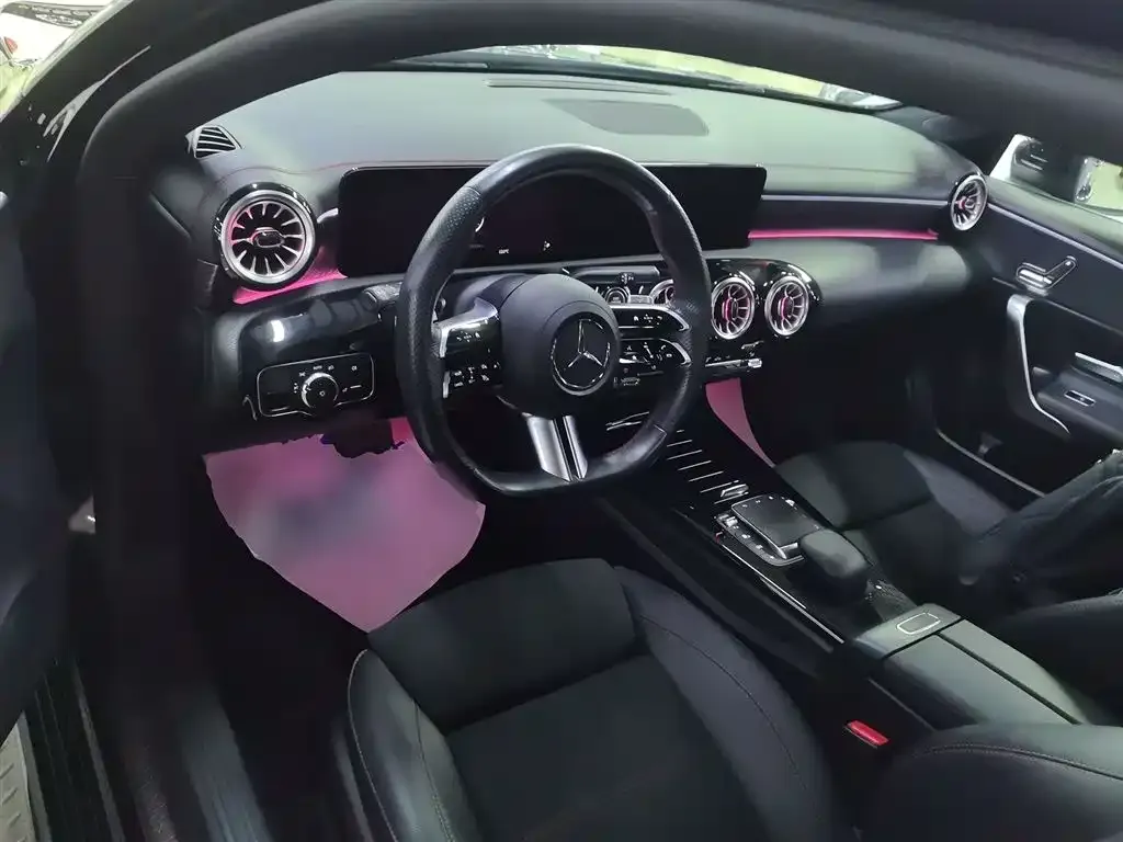 Mercedes-Benz A-Class 2023 из CN, фото 6