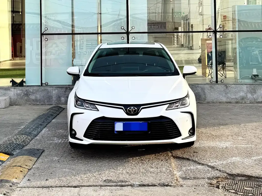 Toyota Corolla 2021 из CN, фото 8