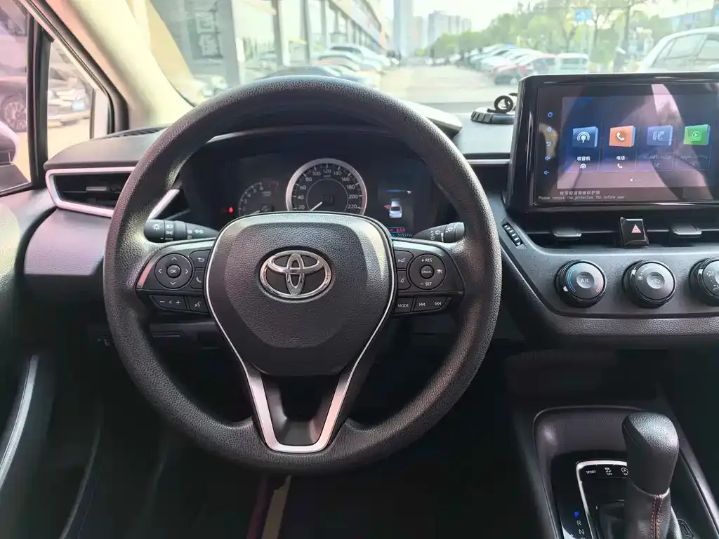 Toyota Corolla 2023 из CN, фото 3