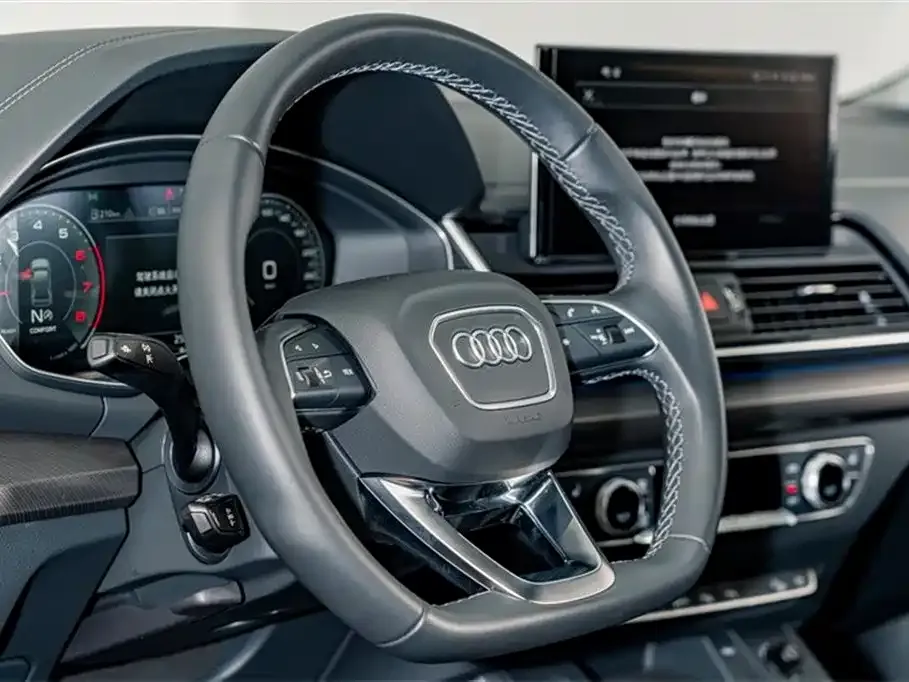 Audi Q5L 2022 из CN, фото 5