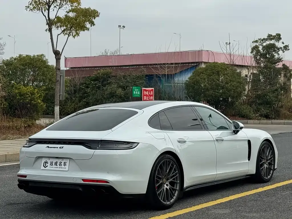 Porsche Panamera 2024 из CN, фото 8