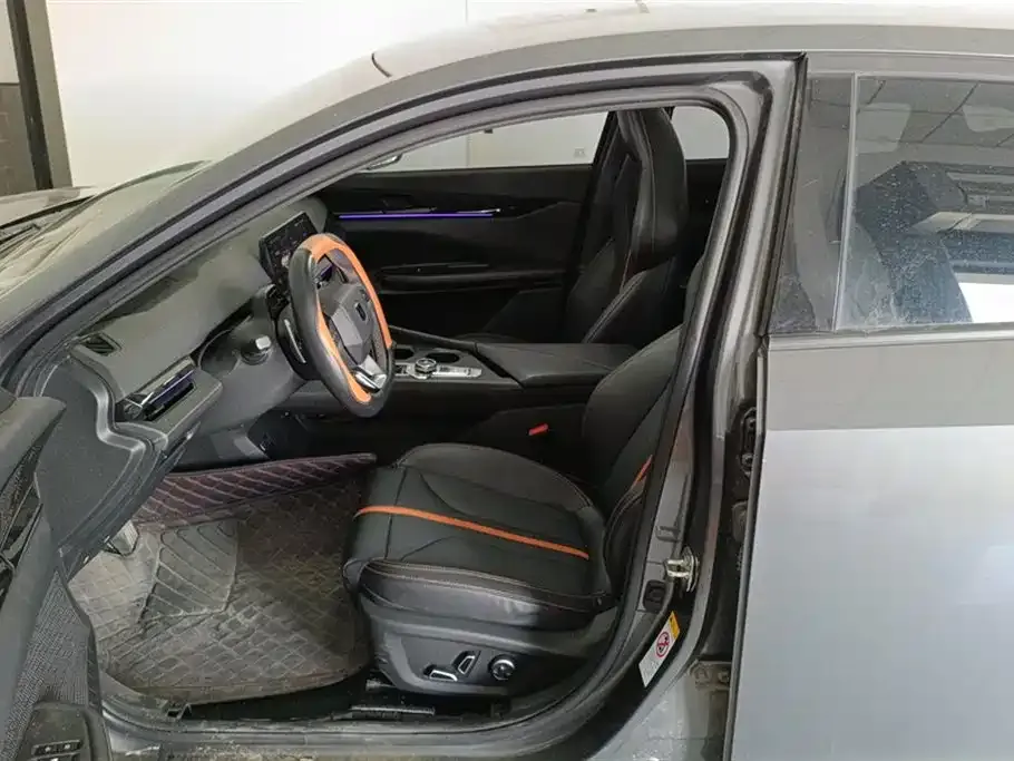 Changan UNI-V 2024 из CN, фото 9