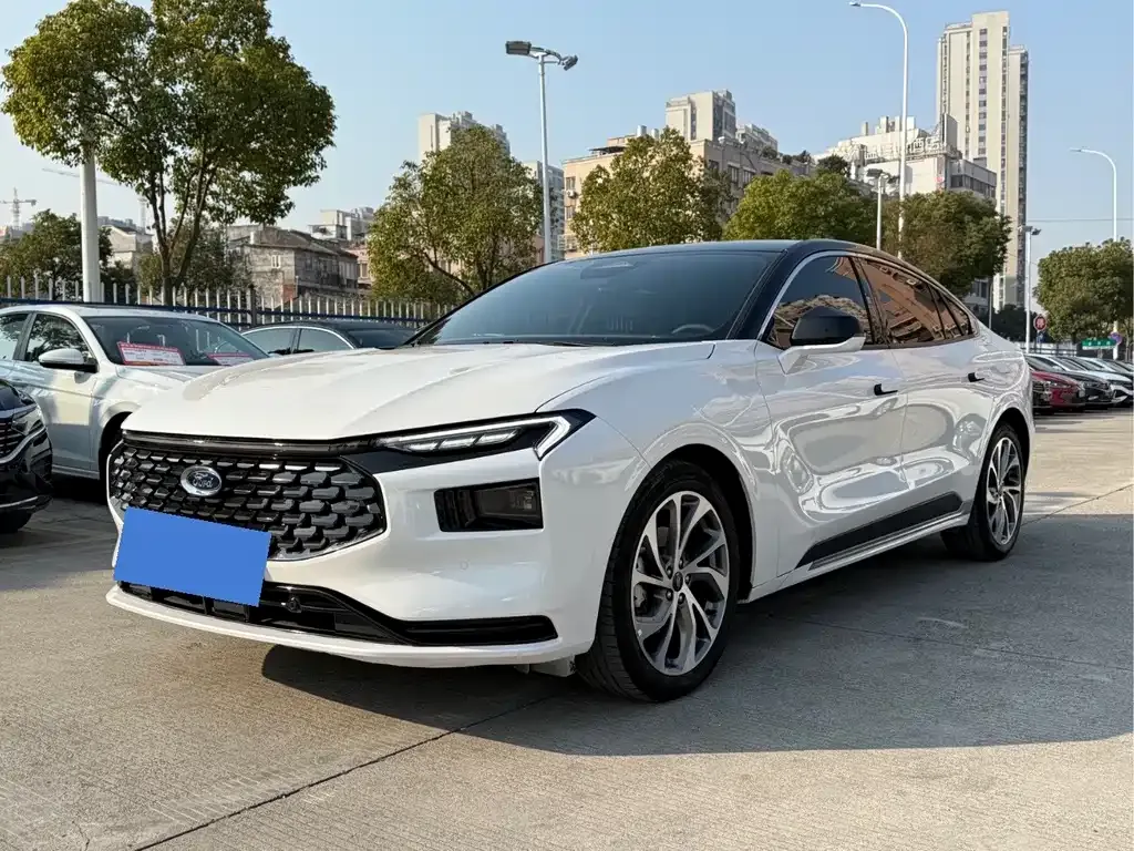 Ford Mondeo 2023 из CN, фото 1