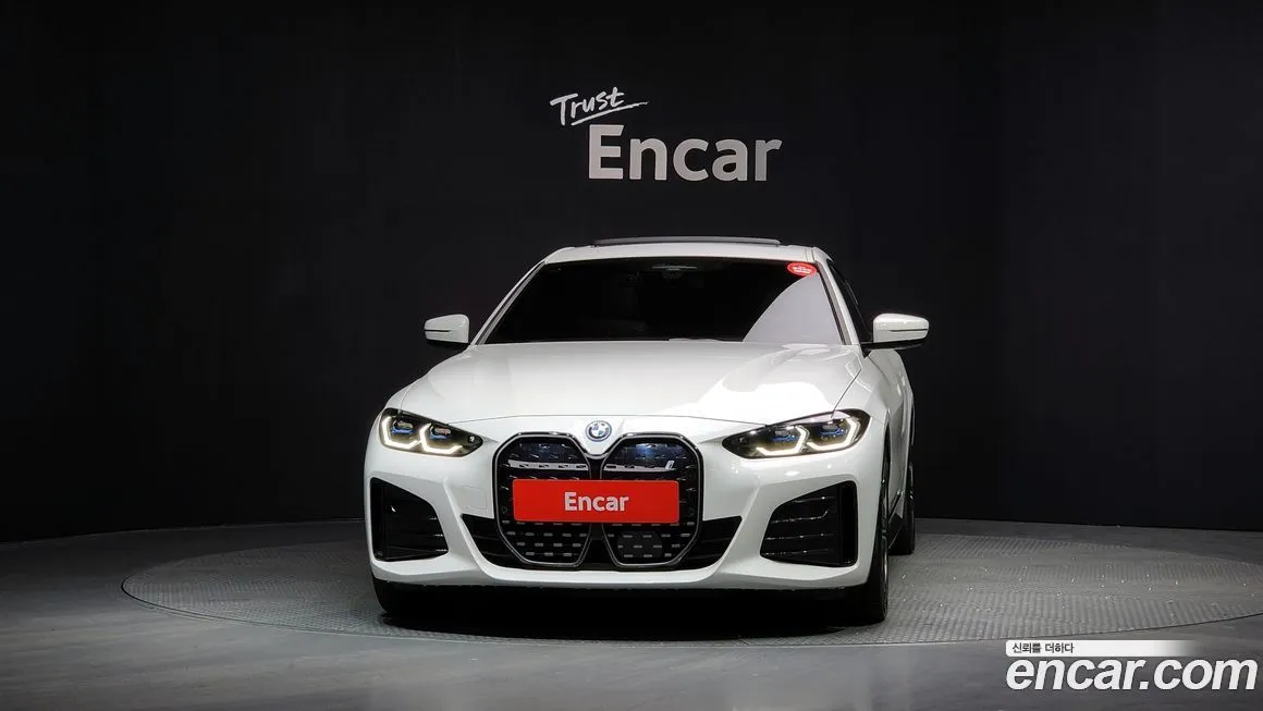 BMW i4 2024 из KR, фото 2