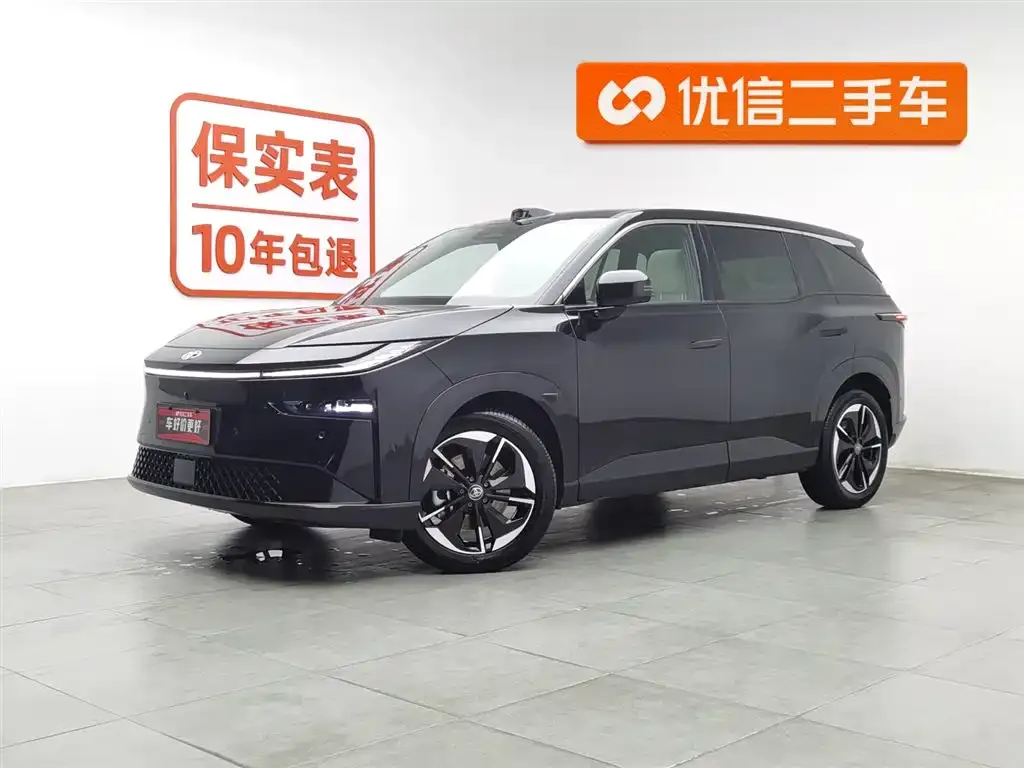Toyota Platinum 3X 2025 из CN, фото 1