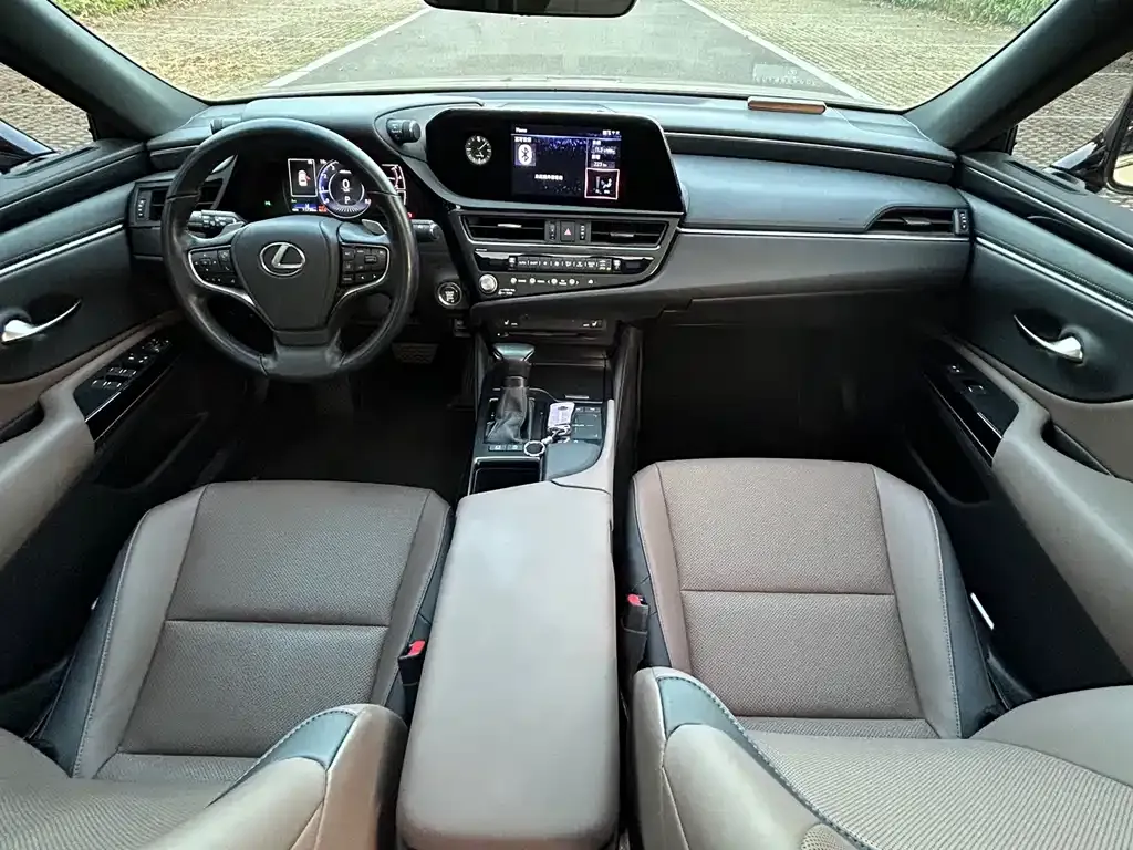 Lexus ES 2022 из CN, фото 3