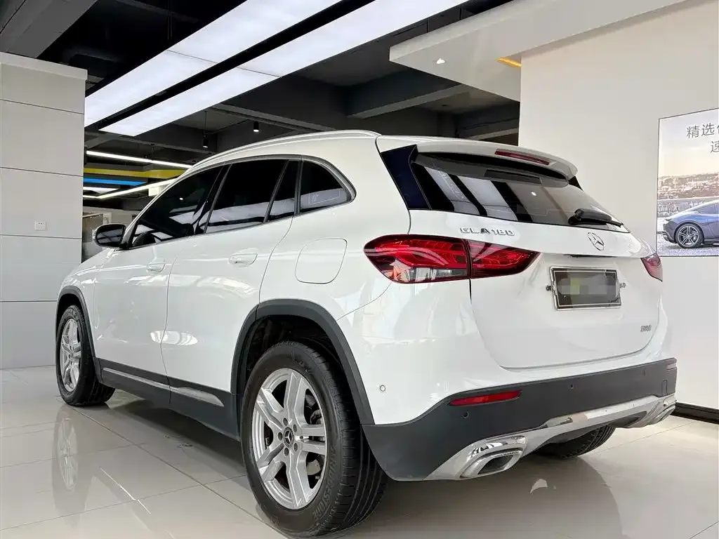 Mercedes-Benz GLA — фото 5